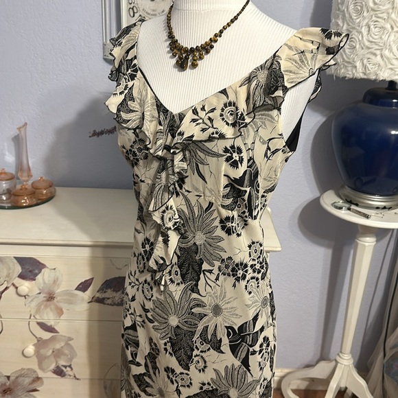Jonathan Martin Studio Dress - Picture 3 of 5